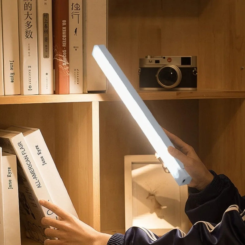 Barra LED Inteligente con Sensor de Movimiento USB Recargable